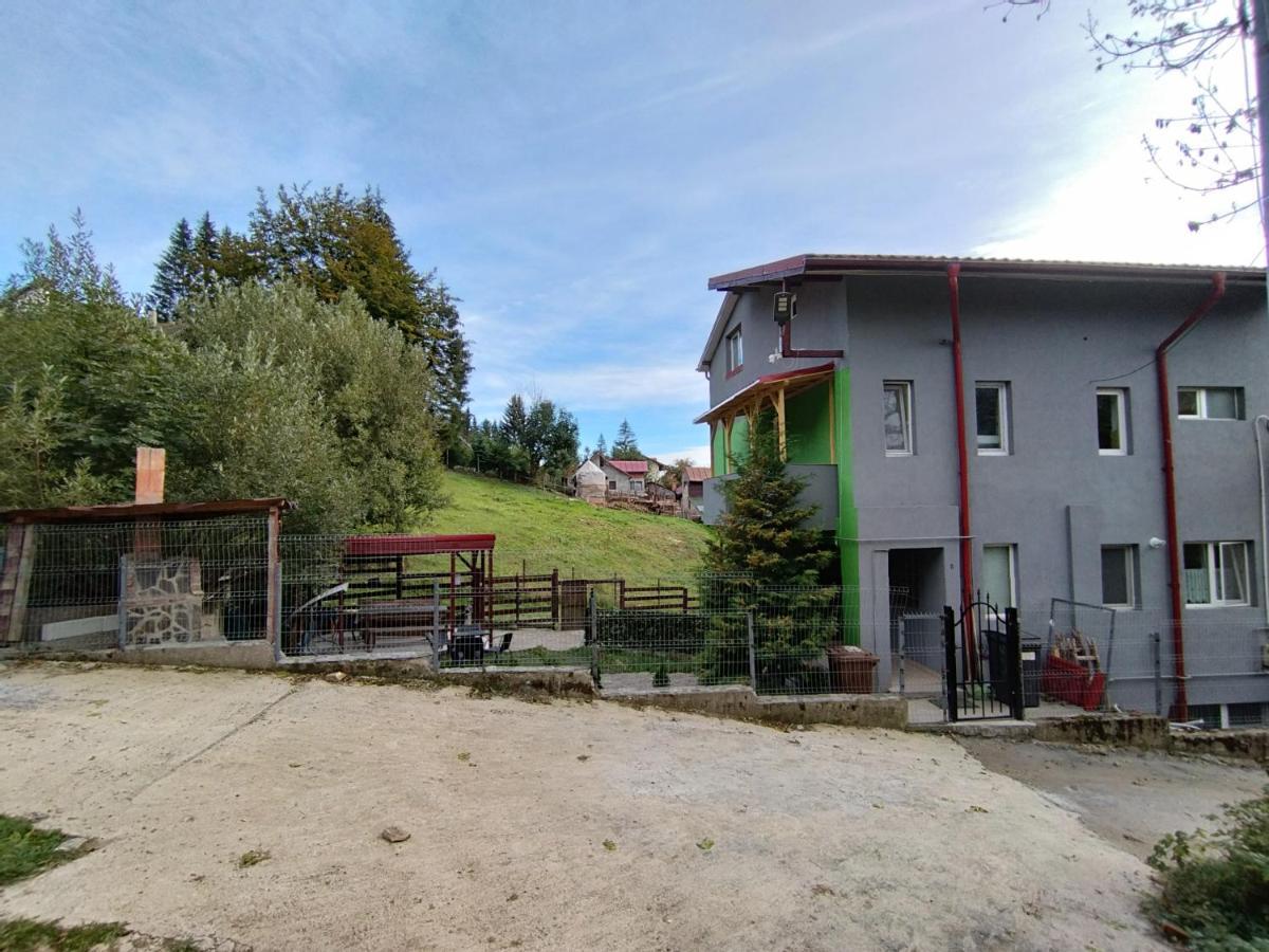 Vila Cri Cri Buşteni Buitenkant foto